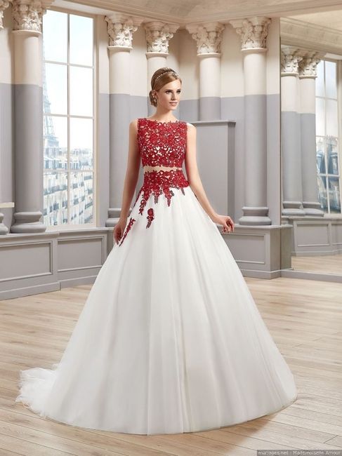 Vestidos de novia con detalles en color rojo ❤️ 16