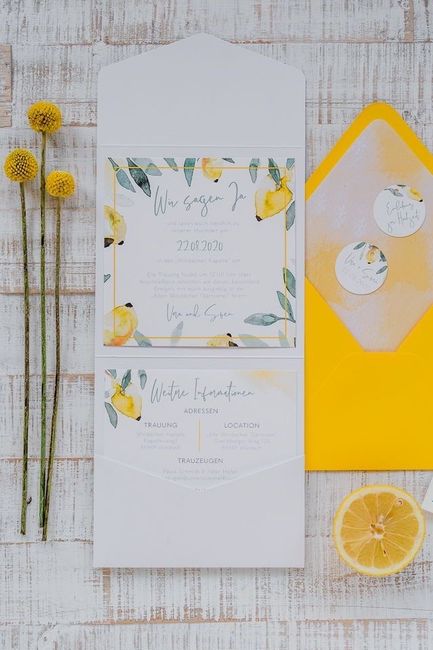 Invitaciones en color amarillo 💛 12