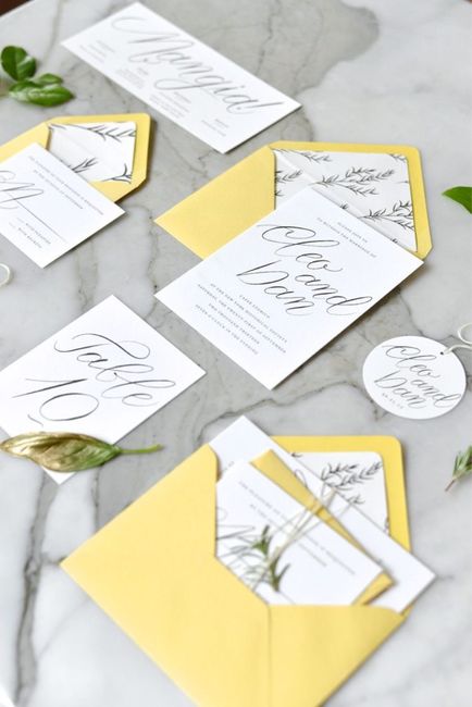 Invitaciones en color amarillo 💛 20