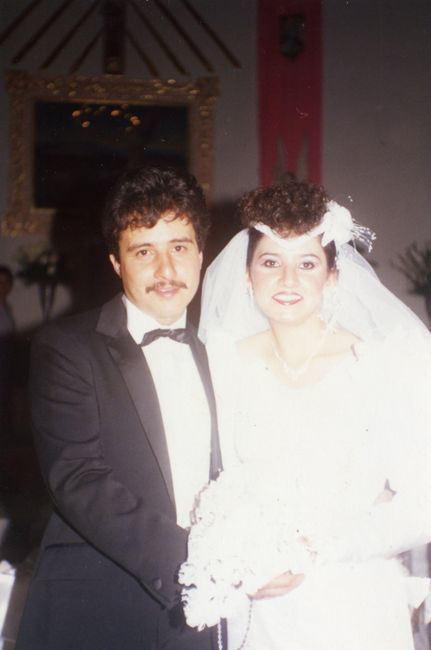 Todo comenzó con una boda... 💒👰🤵‍♂️💍 - 1