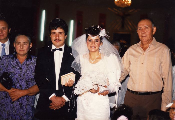 Todo comenzó con una boda... 💒👰🤵‍♂️💍 - 3