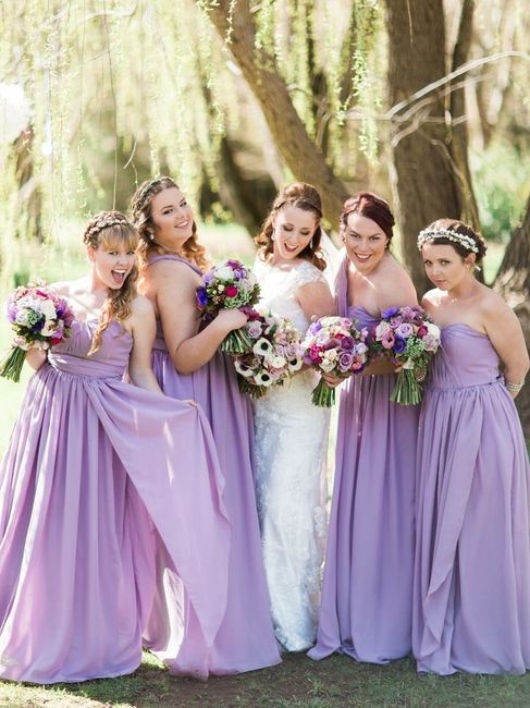 Damas de honor en color lila y morado 💜 9