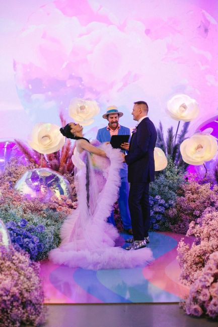 Bodas disruptivas: Stephanie + Brent 🫶🏻🌈🫧 10