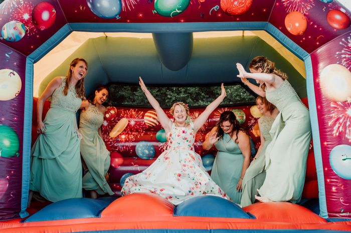 Una boda en llamas 🦙🌈🎨 9