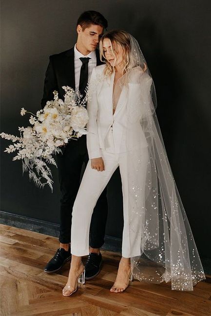 Novias en pantalones 19