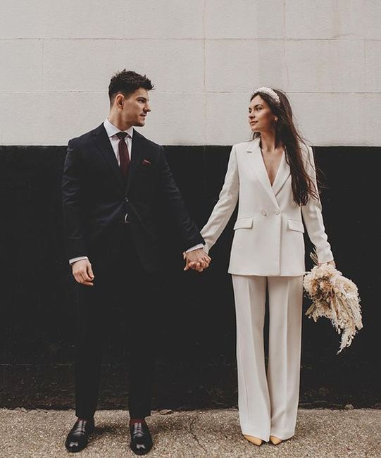 Novias en pantalones 33