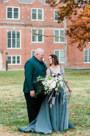 Shay + Juan: Una novia en azul y un novio en verde 17