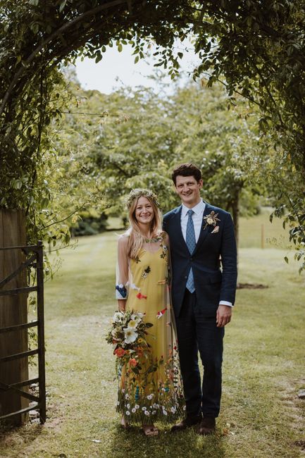 🌿✨ Catriona + Tom: Handfasting y un vestido diseñado por la novia ✨🌿 3