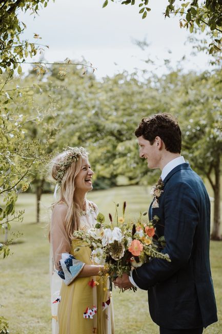 🌿✨ Catriona + Tom: Handfasting y un vestido diseñado por la novia ✨🌿 27