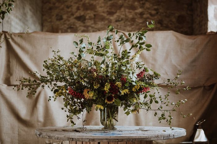 🌿✨ Catriona + Tom: Handfasting y un vestido diseñado por la novia ✨🌿 39