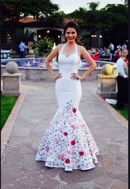 Vestido de novia con un toque muy mexicano 20