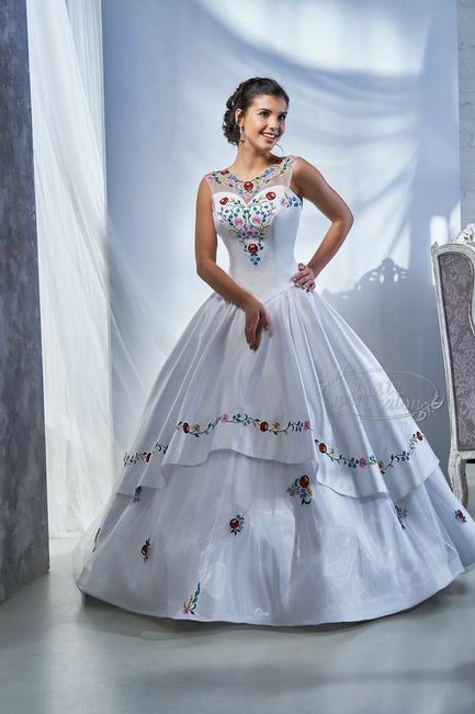 Vestido de novia con un toque muy mexicano 39