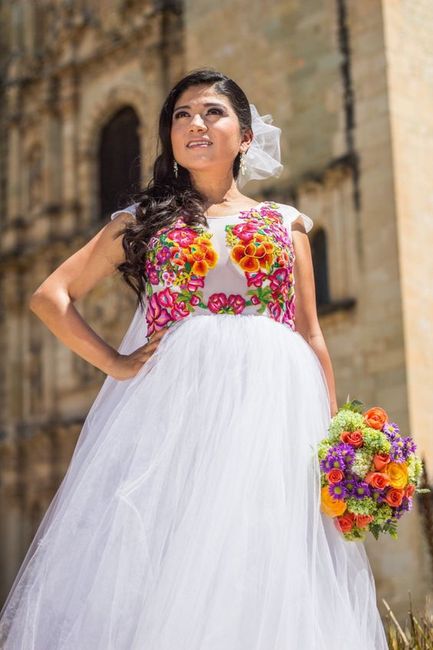 Vestido de novia con un toque muy mexicano 42