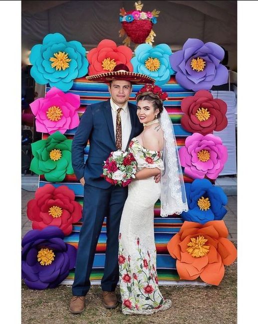 Vestido de novia con un toque muy mexicano 43
