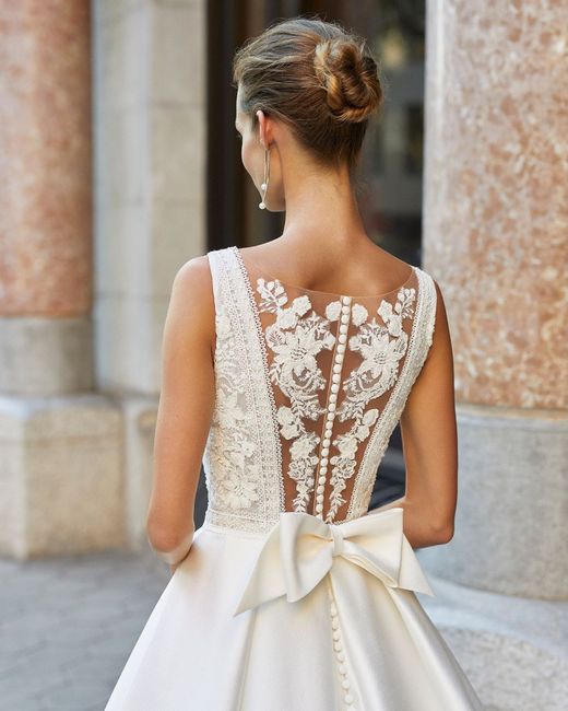 Vestidos👗👰🏾‍♀️ con moño 🎀 16