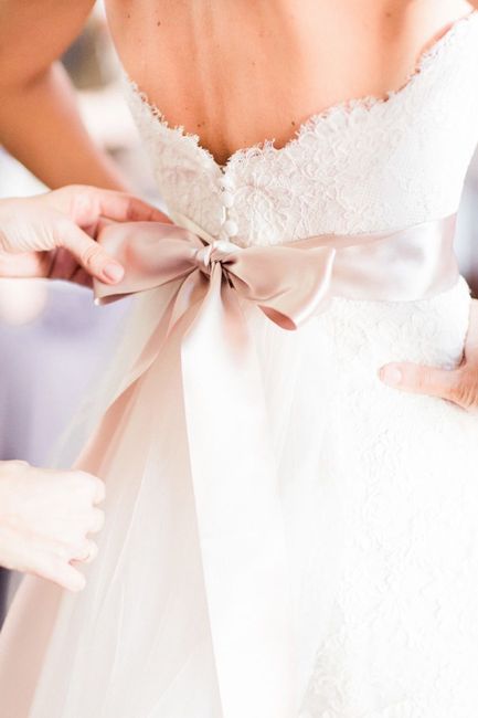 Vestidos👗👰🏾‍♀️ con moño 🎀 27