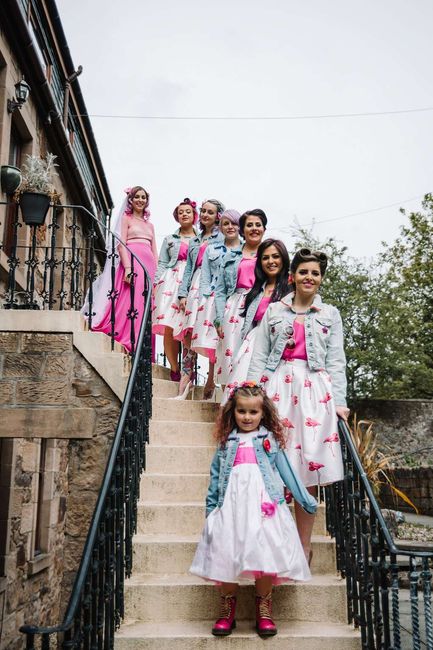 Caragh + Ryan: una boda pink flamingo 🦩 13