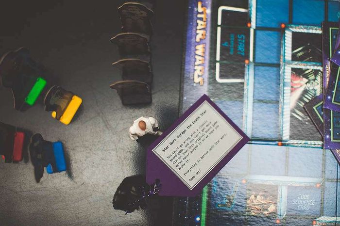 Jane + Neil: una boda Star Wars y videojuegos con un toque chic 23