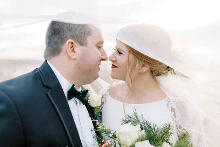 Becca + Justin: Una boda navideña 🎄❄️🎅🏻 - 34