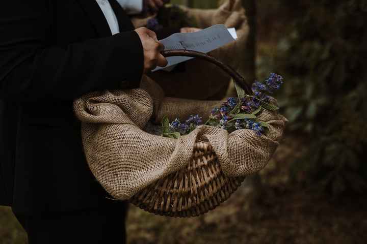 🌿✨ Catriona + Tom: Handfasting y un vestido diseñado por la novia ✨🌿 - 50