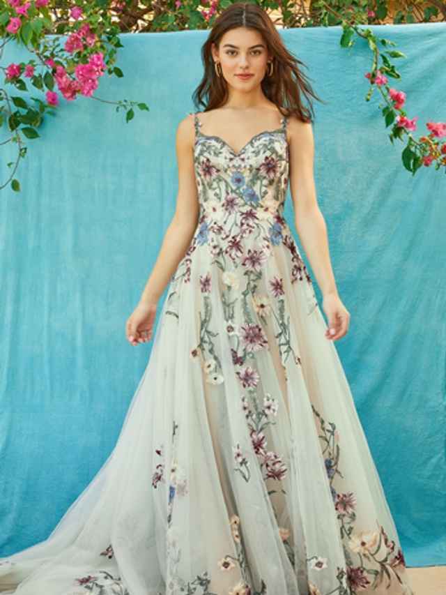 Vestidos de novia no tradicionales - 27