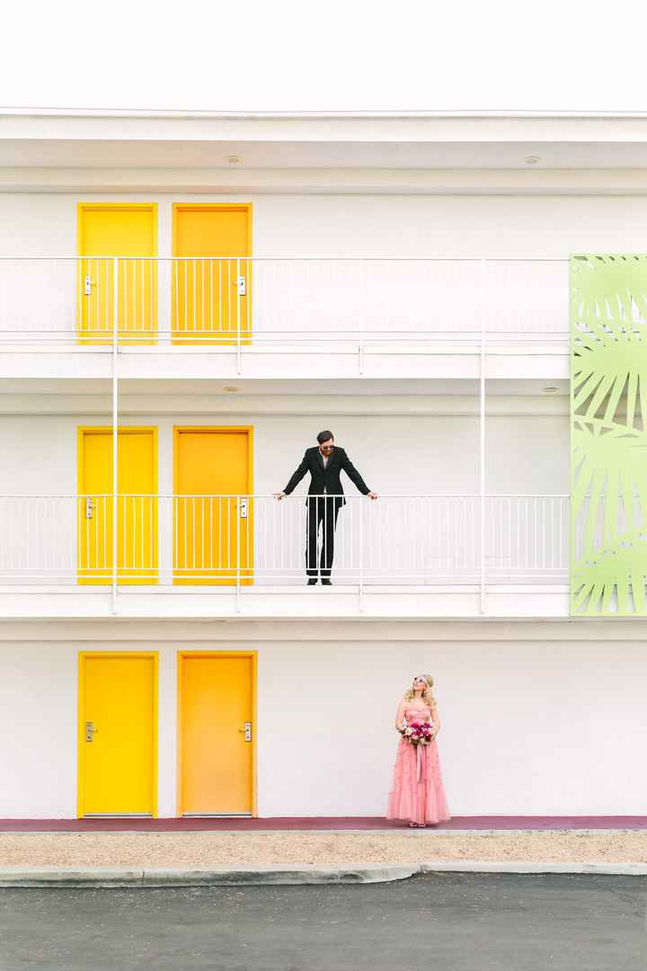 Christine + Alan: una sesión retro (con un toque de Barbie) 💗 - 3