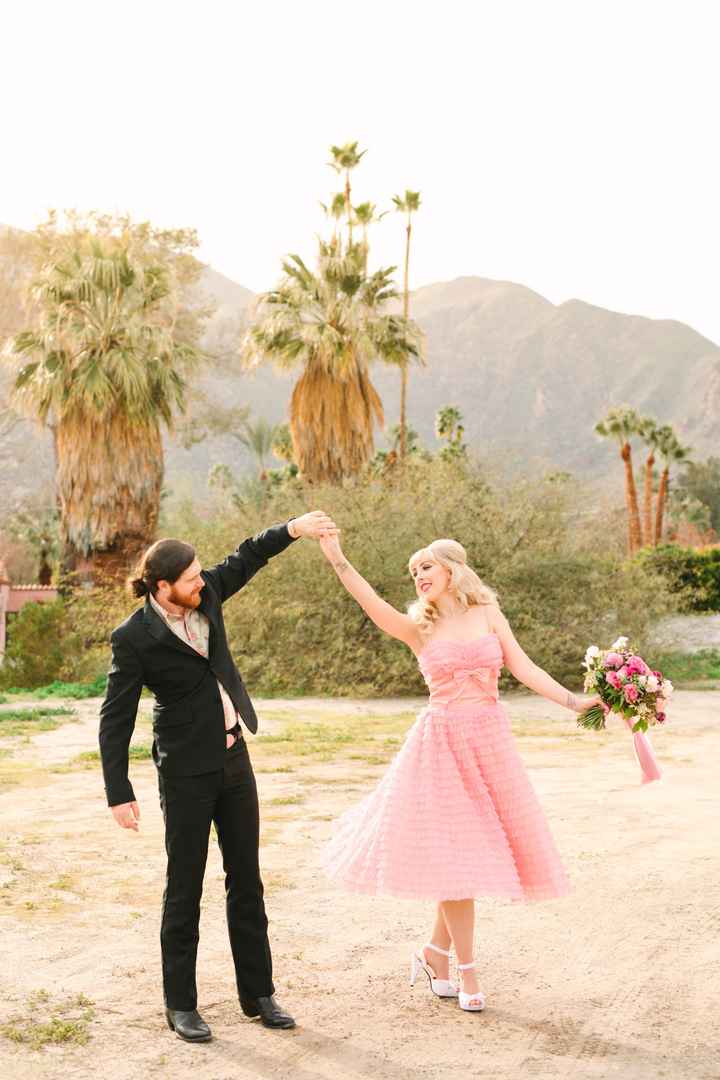 Christine + Alan: una sesión retro (con un toque de Barbie) 💗 - 16
