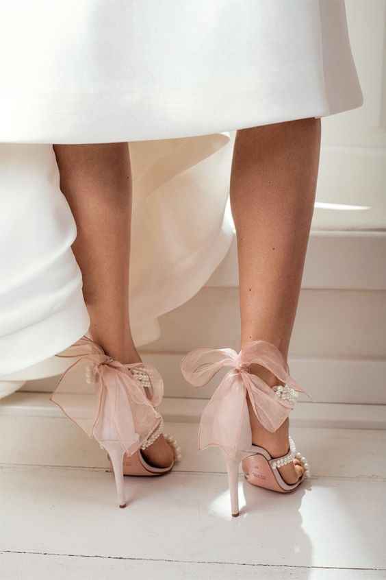 Zapatos de novia en color rosa 💗 - 2