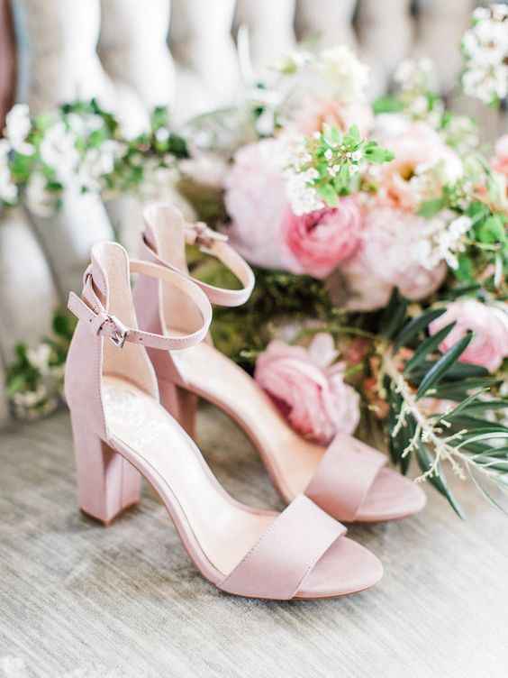 Zapatos de novia en color rosa 💗 - 33