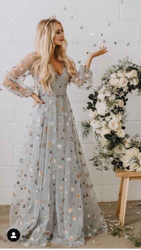 Vestidos con un toque de color - 25