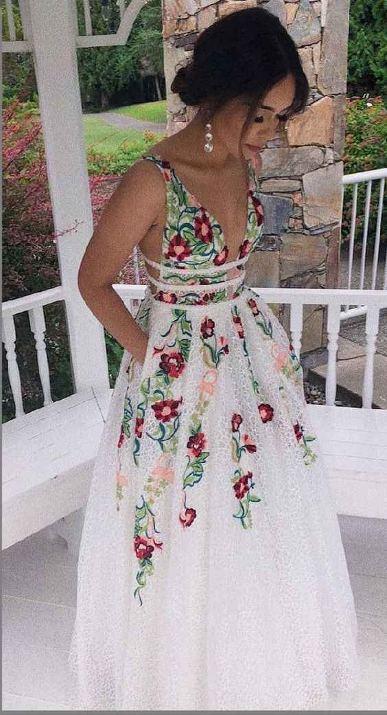 Vestidos con un toque de color - 43