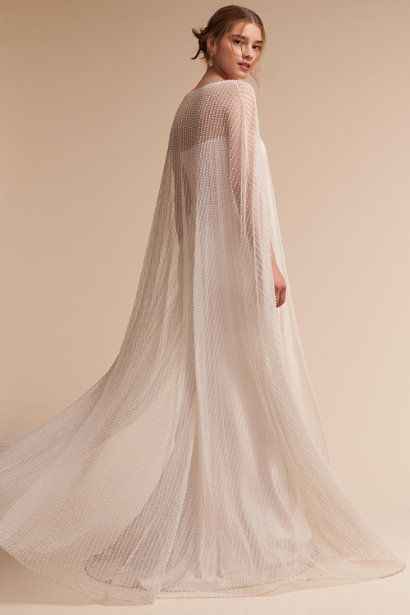 Ponle una bella capa a tu vestido de novia - 64