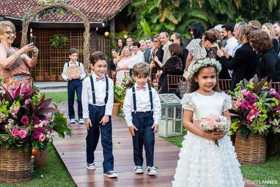 Ideas para vestir a los pajecitos - 2