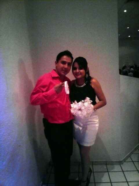 Novios ganadores