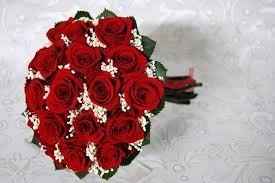 ramo de rosas rojas