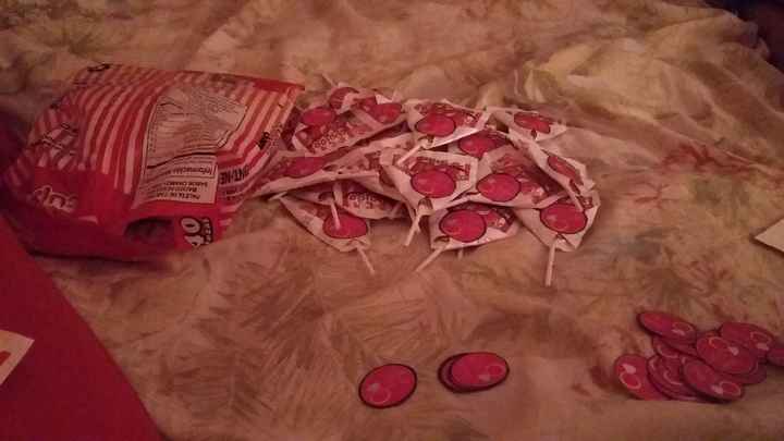 paletas con etiquetas "Bride To Be"