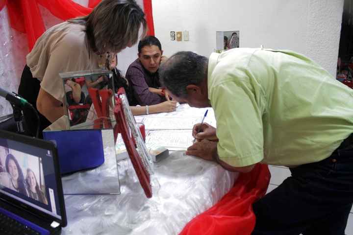 firma del papá del novio