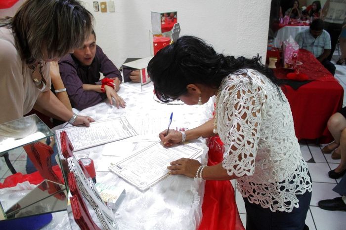 firma de la mamá de la novia