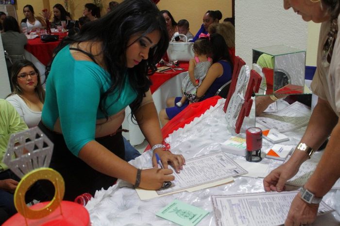 firma del testigo de la novia