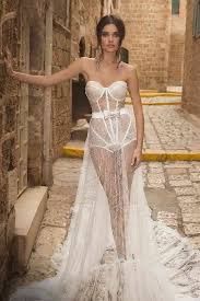 Si tu pareja tuviera que elegir tu look de boda… 🎁 - 1