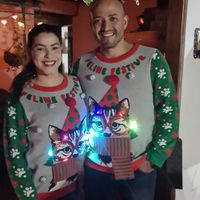 ¿Te gustan los ugly sweater en parejas? 🧥 - 1