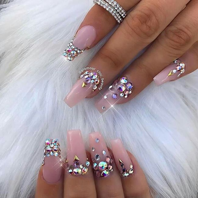 Ideas de uñas 💕👰👑 - 3