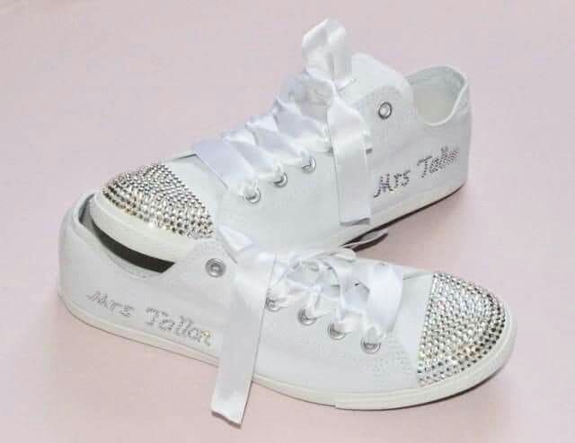 Zapatillas de novia, zapato bajito y tenis - 37