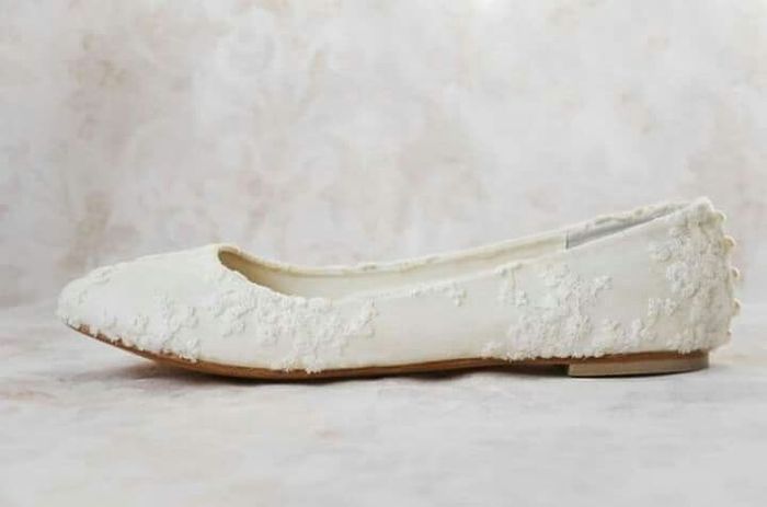 Zapatillas de novia, zapato bajito y tenis - 38