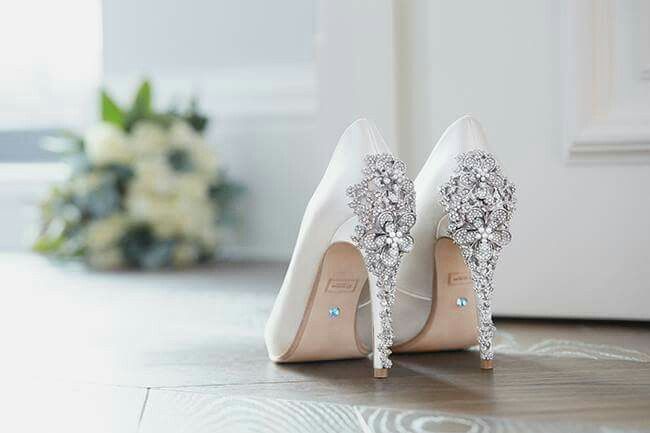 Zapatillas de novia, zapato bajito y tenis - 53