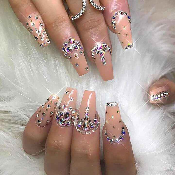 Ideas de uñas 💕👰👑 - 8
