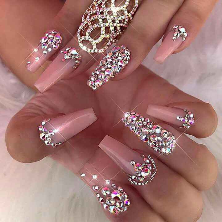 Ideas de uñas 💕👰👑 - 15
