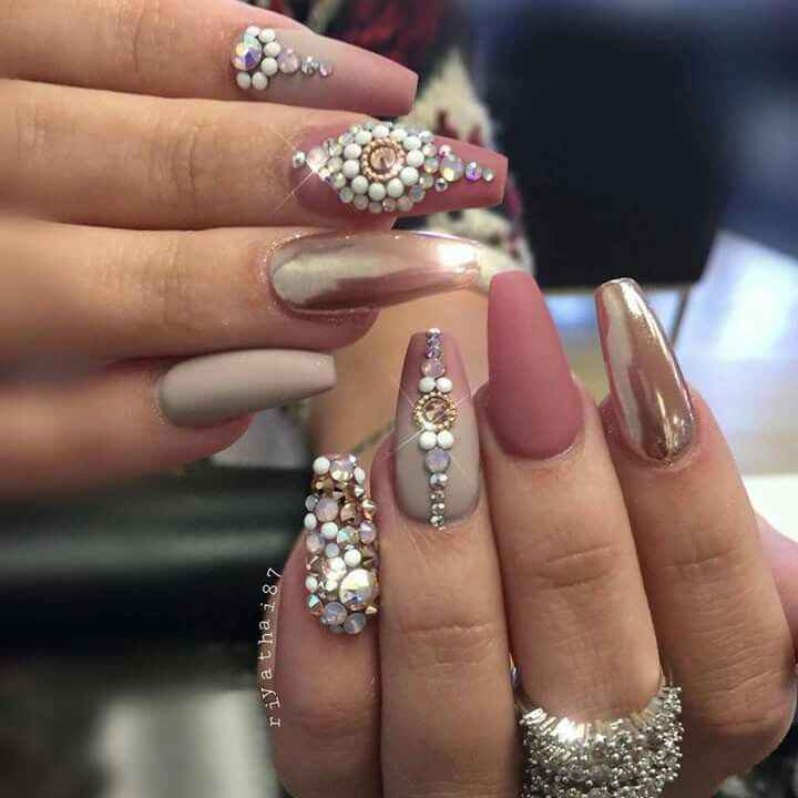 Ideas de uñas 💕👰👑 - 18
