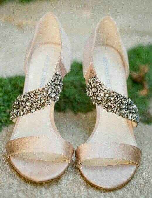 Zapatillas de novia, zapato bajito y tenis - 4