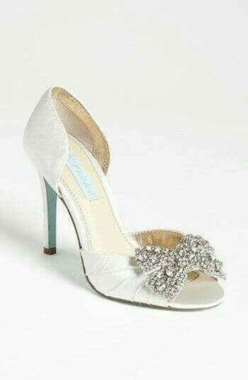 Zapatillas de novia, zapato bajito y tenis - 7